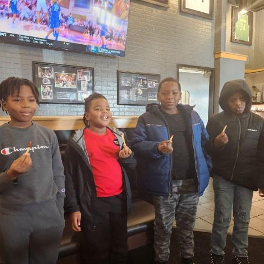 Club kids who earned 300 points during Power Hour and showed improved behavior at both Club and school were able to go to dinner.